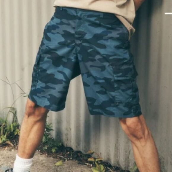 Lee NEW Men's Hybrid Cargo Short Flex Motion Waistband Blue Camo Size 30 Casual - Picture 1 of 8